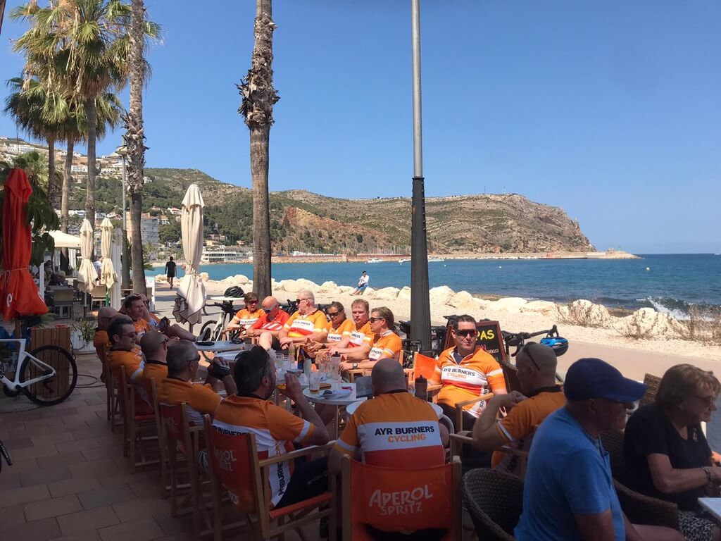 Eating in Shade